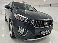 Kia Sorento 2.4A GDI HID Sunroof 2015 Grey Rear Entertainment